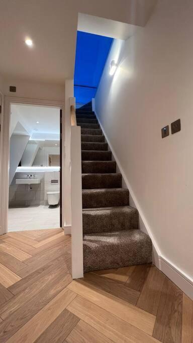 Panoramic Perfection Marble Arch 2br Penthouse 74 Appartement
